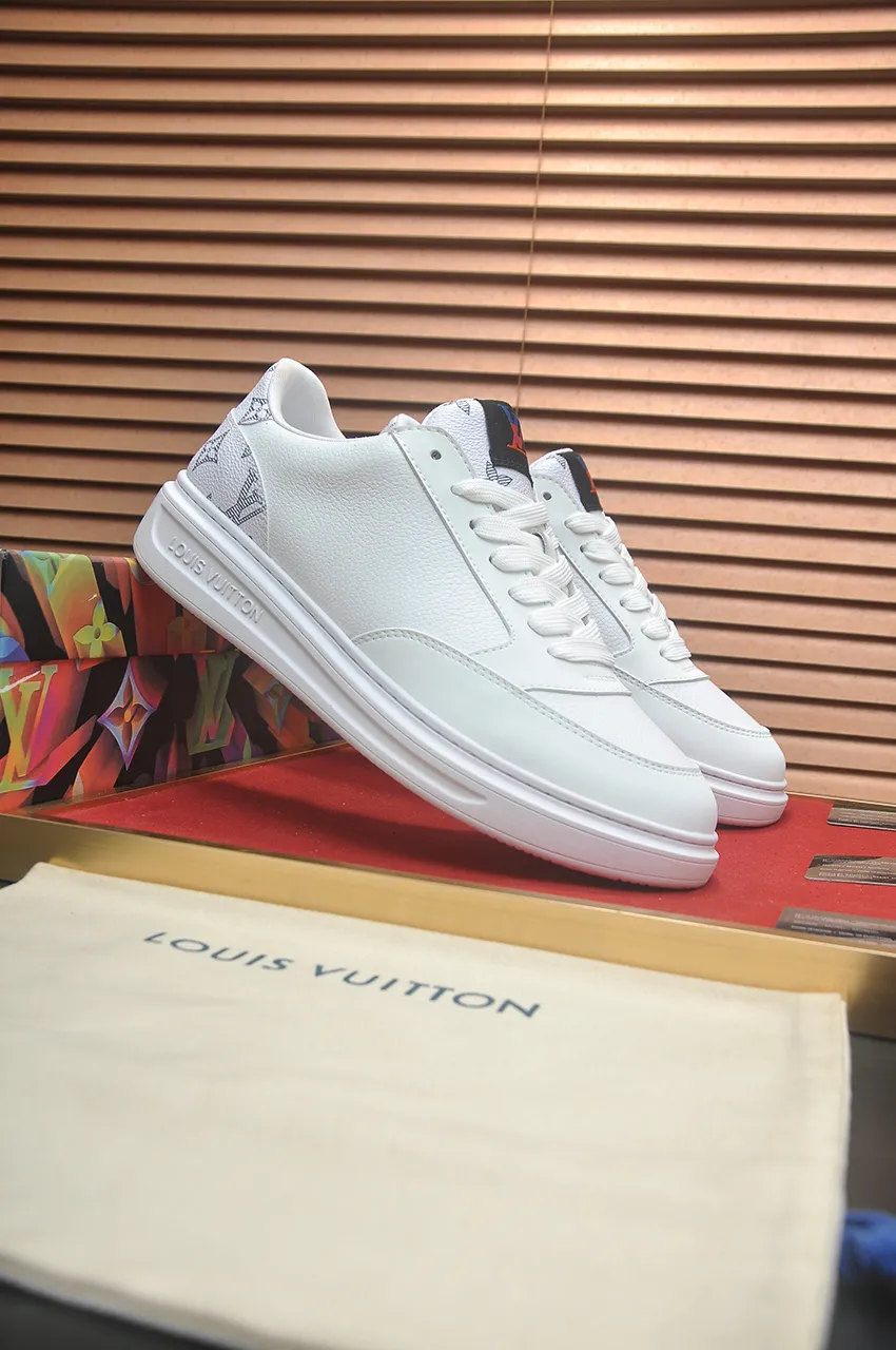 Men's shoes 💰540💶[LOUIS VUITTON] Original order price (water-dyed cowhide lining) new model 🍀LV Louis Vuitton * - top version of LV classic trendy shoes! Made of imported original cowhide, water-dyed cowhide lining, and original wear-resistant rubber outsole! High quality products! Code number 38-45 (45 is custom-made and cannot be returned or exchanged)